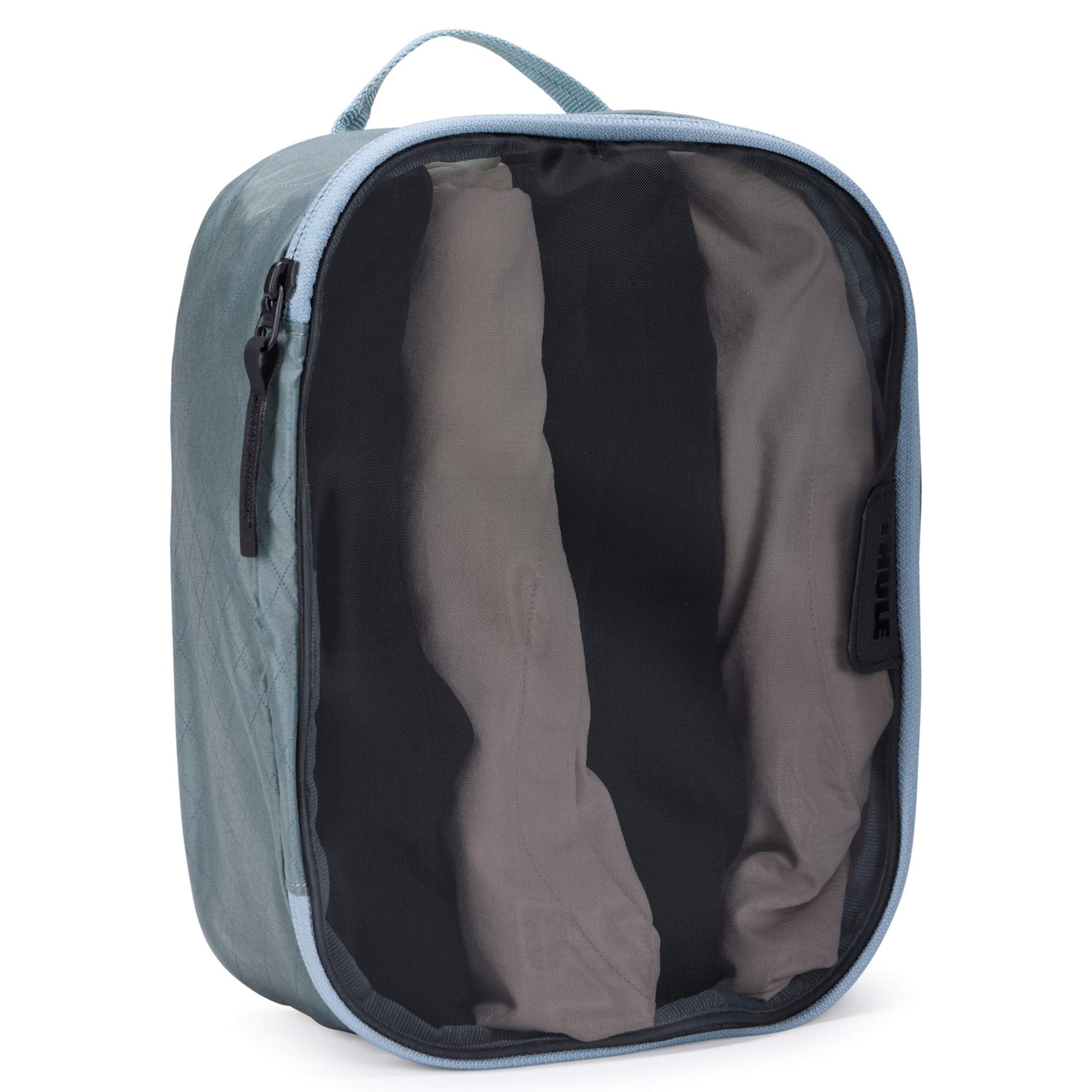 Klein und transparent Der Packing Cube - Small ist klein und kompakt und ideal zum Organisieren von Socken